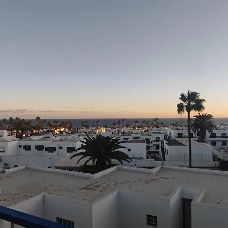 Apartment Oasis Azul, Vista Oceano. Puerto del Carmen (Lanzarote)